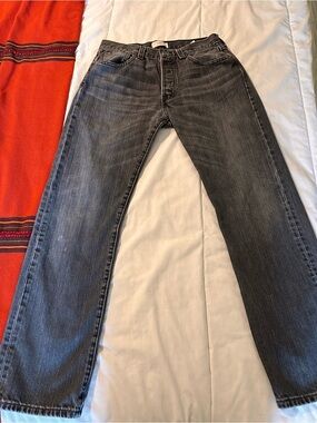 Levi's Women's Straight-Leg Jeans in Washed Black